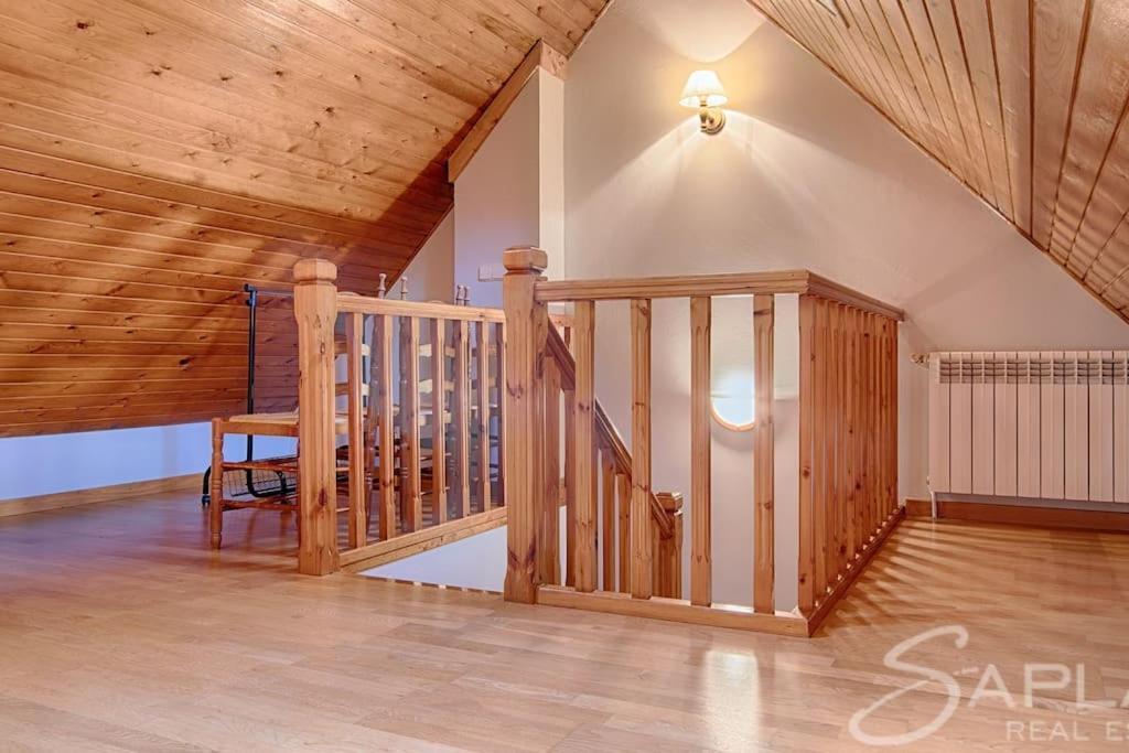 فيلا Saplan Real Estate Pensaueth Salardú المظهر الخارجي الصورة